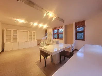 Sala Comercial para alugar, 35m² no Moinhos de Vento, Porto Alegre