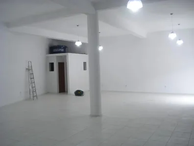 Galpão/Depósito/Armazém para alugar, 155m² no Parque João Ramalho, Santo André