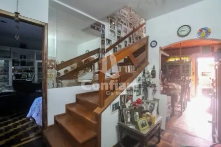 Casa com 5 Quartos à venda, 197m² no Petrópolis, Porto Alegre