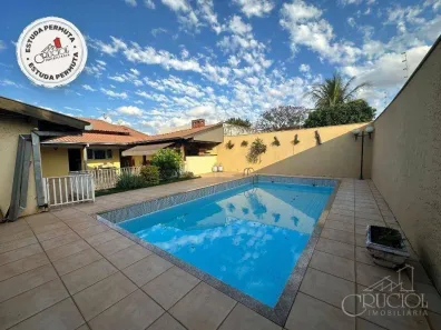 Casa com 3 Quartos à venda, 184m² no Vila Goes, Londrina
