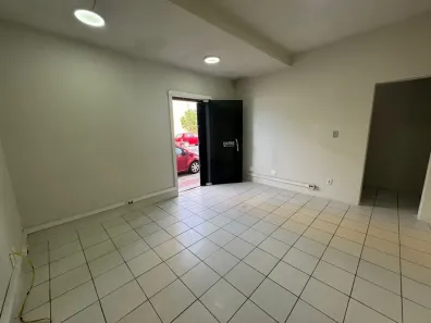 Ponto Comercial para alugar, 20m² no São João, Itajaí