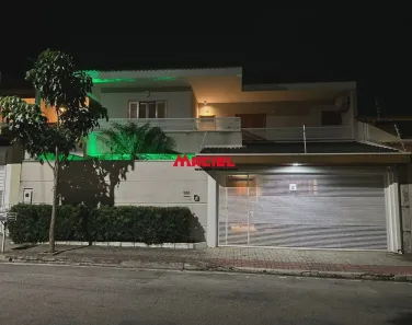 Sobrado com 3 Quartos à venda, 125m² no Jardim São Vicente, São José dos Campos
