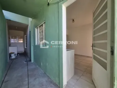 Casa com 2 Quartos para alugar, 70m² no Residencial São Francisco, São José dos Campos