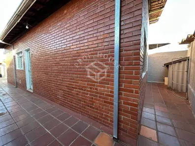 Casa com 2 Quartos à venda, 75m² no Vila Anita, Limeira