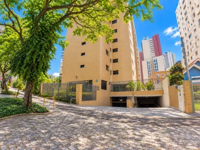 Apartamento com 3 Quartos para alugar, 133m² no Água Verde, Curitiba