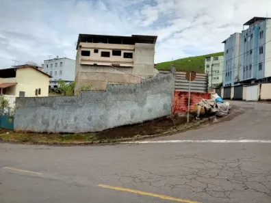 Lote/Terreno à venda, 645m² no Bandeirantes, Juiz de Fora