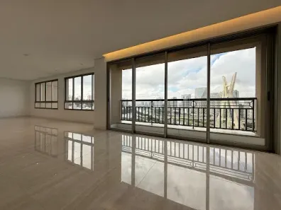 Apartamento com 3 Quartos para alugar, 300m² no Real Parque, São Paulo