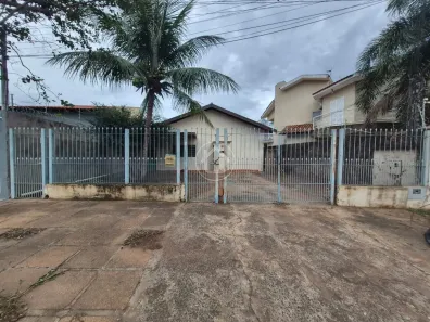 Casa com 3 Quartos à venda, 120m² no Monte Castelo, Campo Grande