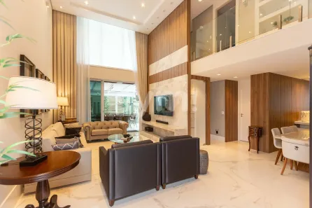 Apartamento com 4 Quartos à venda, 235m² no Água Verde, Curitiba