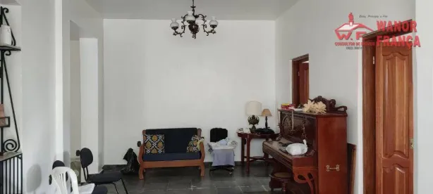 Casa com 4 Quartos à venda, 253m² no Centro, Guaratinguetá
