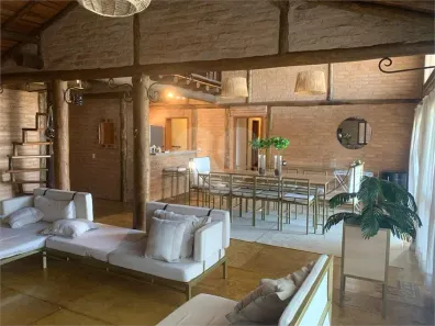 Casa de Condomínio com 3 Quartos para alugar, 230m² no Pinheirinho, Vinhedo