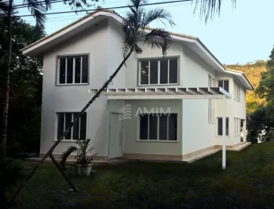 Casa de Condomínio com 5 Quartos à venda, 330m² no Mata Paca, Niterói