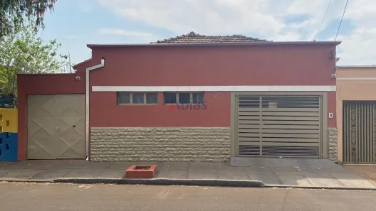 Casa com 4 Quartos à venda, 261m² no Jardim São Carlos, São Carlos