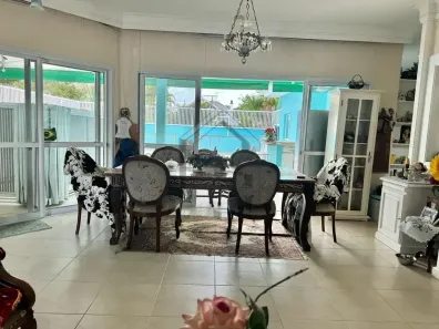 Casa com 3 Quartos à venda, 270m² no Jurerê, Florianópolis