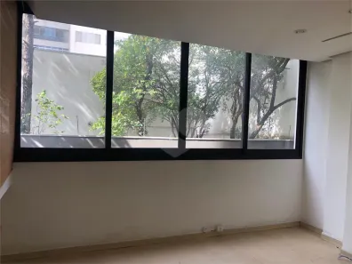 Sala Comercial à venda, 40m² no Santa Cecília, São Paulo