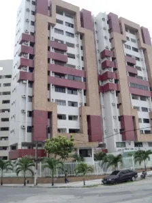 Apartamento com 2 Quartos para alugar, 110m² no Meireles, Fortaleza