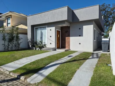 Casa de Condomínio com 3 Quartos à venda, 130m² no Pindobas, Maricá