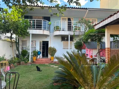 Sobrado com 4 Quartos à venda, 281m² no Setor Negrão de Lima, Goiânia