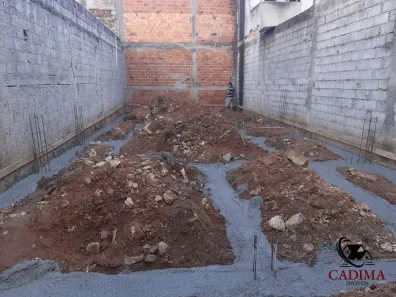 Lote/Terreno à venda, 125m² no Jardim das Oliveiras, São Paulo
