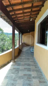 Fazenda/Sítio com 3 Quartos à venda, 1140m² no Chácaras Copaco, Arujá