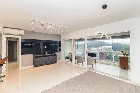 Apartamento com 3 Quartos à venda, 129m² no Jardim do Salso, Porto Alegre