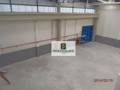 Galpão/Depósito/Armazém à venda, 1100m² no Canhema, Diadema