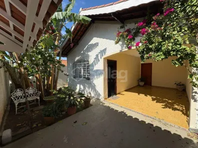 Casa com 3 Quartos à venda, 192m² no Centro, Vinhedo