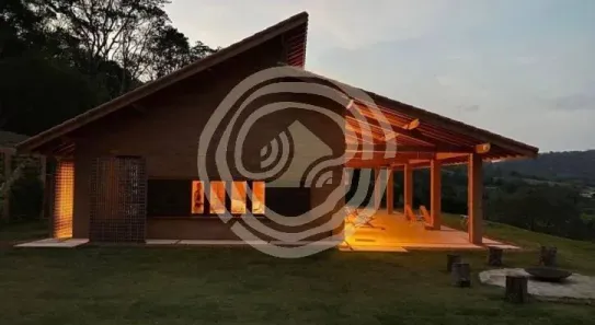 Fazenda/Sítio com 2 Quartos à venda, 17000m² no Centro, Piracaia