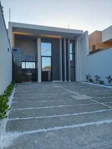 Casa com 3 Quartos à venda, 110m² no Edson Queiroz, Fortaleza