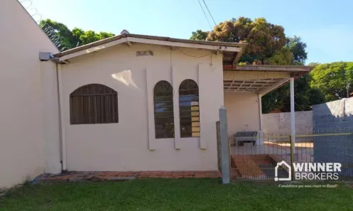 Casa com 1 Quarto para alugar, 50m² no Zona 08, Maringá