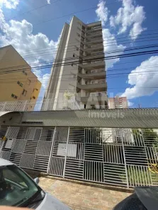 Apartamento com 3 Quartos para alugar, 120m² no Centro, São Carlos