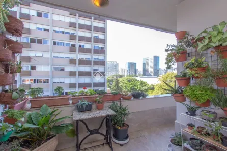 Apartamento com 3 Quartos à venda, 173m² no Auxiliadora, Porto Alegre