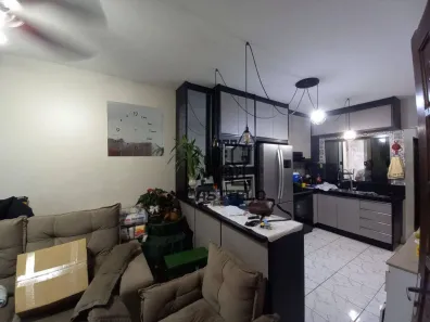 Casa com 3 Quartos à venda, 76m² no Sabará III, Londrina