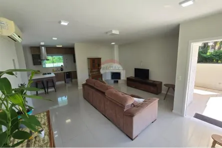 Casa de Condomínio com 4 Quartos para alugar, 220m² no Cachoeira do Bom Jesus, Florianópolis