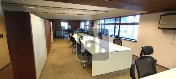 Sala Comercial à venda, 245m² no Cidade Monções, São Paulo