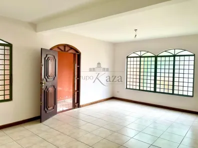 Casa com 3 Quartos à venda, 153m² no Monte Castelo, São José dos Campos