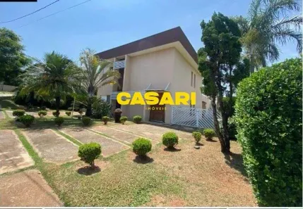 Sobrado com 4 Quartos à venda, 270m² no Portal dos Lagos, Boituva