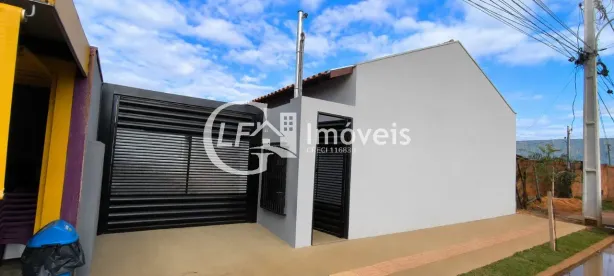 Casa de Condomínio com 2 Quartos à venda, 52m² no Jardim São Conrado, Campo Grande