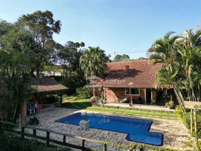 Fazenda/Sítio com 5 Quartos à venda, 310m² no do Carmo (Canguera), São Roque