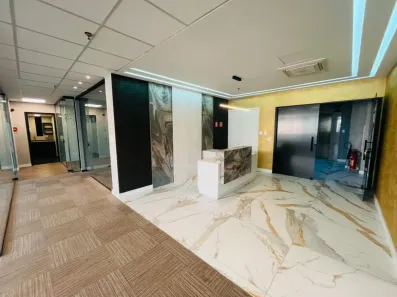 Sala Comercial para venda ou aluguel, 200m² no Cidade Monções, São Paulo