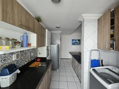 Apartamento com 2 Quartos à venda, 69m² no Porto das Dunas, Aquiraz