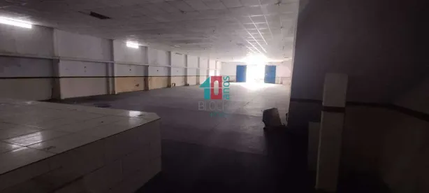 Galpão/Depósito/Armazém para alugar, 900m² no Santa Cruz, Rio de Janeiro