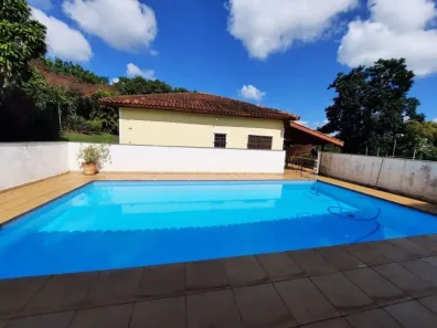 Fazenda/Sítio com 3 Quartos à venda, 420m² no Jardim Estância Brasil, Atibaia