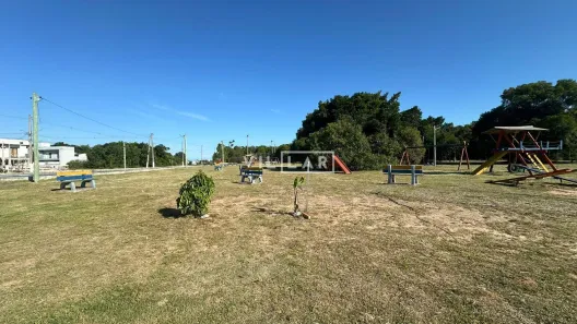 Lote/Terreno à venda, 205m² no Laranjal, Pelotas