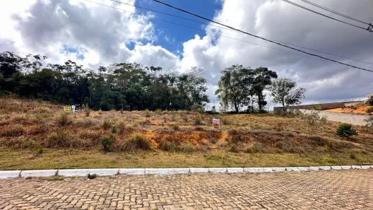 Lote/Terreno à venda, 1500m² no Santa Luzia, Juiz de Fora