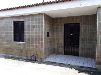 Casa com 2 Quartos para alugar, 78m² no Padre Andrade, Fortaleza