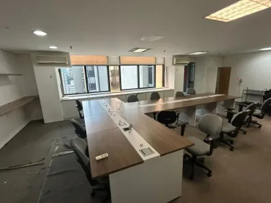 Sala Comercial para alugar, 100m² no Cidade Monções, São Paulo