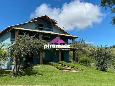 Fazenda/Sítio com 5 Quartos à venda, 96m² no Centro, Cunha