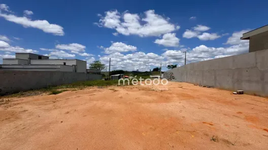 Lote/Terreno à venda, 1000m² no Da Cerejeira, Jacareí