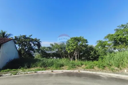 Lote/Terreno à venda, 645m² no Green Valley, Rio Bonito